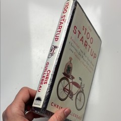 The $100 Startup Chris Guillebeau hardcover book