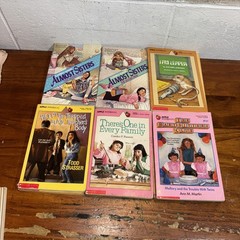 Vintage Apple Fiction Scholastic Books The Baby Sitters Club Friends 4 Ever