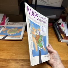 4 Maps Charts Graphs Levels D, E, F, and G Modern Curriculum Press US World pb