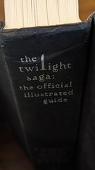 Twilight Saga the Official Illustrated Guide Stephenie Meyer Hardcover Library