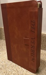 MAGNETIC CLOSE NIV LARGE PRINT(11.5pt) Personal Bible, Leathersoft, ENGRAVED