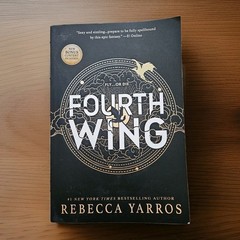 🐲 Fourth Wing 1st Printing Limited Edition Paperback Full Sprayed Dragon Edges