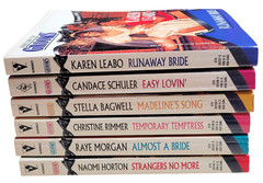 Harlequin/Silhouette Here Come the Grooms Romance Novels – 6 Runaway Brides