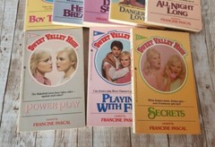 1990’s Sweet Valley High Books BUILD YOUR COLLECTION Francine Pascal Paperback