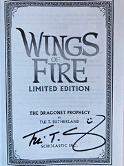 SIGNED The Dragonet Prophecy (Wings of Fire 1) Tui T. Sutherland LIMITED EDITION