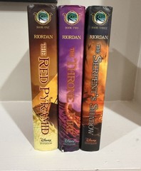 The Kane Chronicles Hardcover Set (3 Books) Riordan Red Pyramid Throne Fire