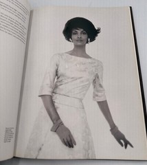 Signed BLACK BEAUTY: A HISTORY AND A CELEBRATION By Ben Arogundade, 2000 HC