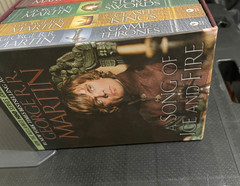 George R. R. Martin’s A Game of Thrones 5-Book Boxed Set Song of Ice and Fire
