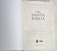 LOT Of 16 NBL SANTA BIBLIA -VIDA (SPANISH) LATINOAMERICANA *Excellent Condition*