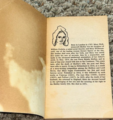FRANKENSTEIN by MARY SHELLEY Signet Classic 1983