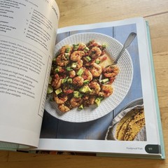 Dinner Tonight: 200 Quick Recipes for Inspired Weeknight Cooking HARDCOVER- GOOD