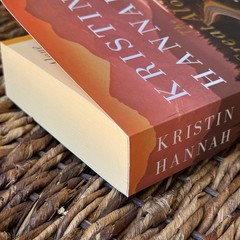 Great Alone : A Novel by Kristin Hannah (2019, Trade Paperback)