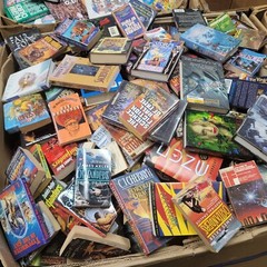 Lot of 10 Pounds (LB) Science Fiction Fantasy Book Hard/Softback RANDOM RARE MIX