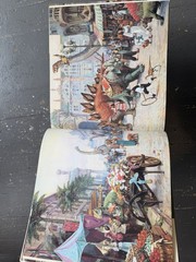 DINOTOPIA by James Gurney. HC/DJ 1ST EDITION 1992 — Excellent — Dinosaurs!