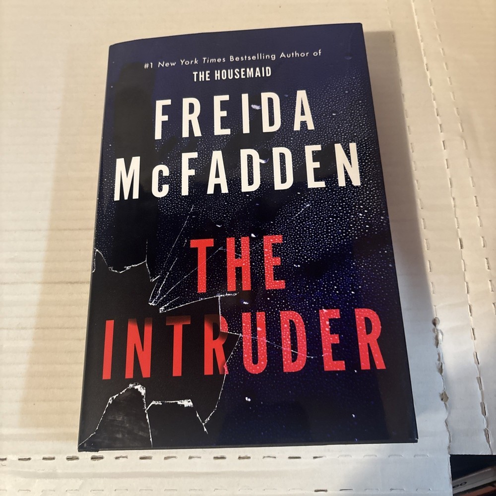 The Intruder By Freida McFadden Hardcover Sprayed Edges 2025