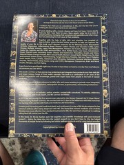 The Holistic Guide to Wellness by Nicole Apelian English Paperback Book