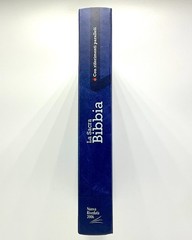 Italian Language Reference Bible, La Sacra Bibbia, NRV 2006, Blue Hardcover