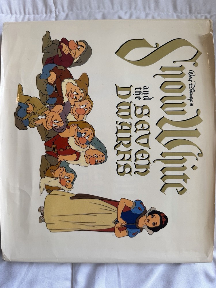 1979 Walt Disney’s Snow White & The Seven Dwarfs Studio Book HBDJ Viking Press