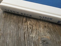 SIGNED – THE SNOW ANGEL by Nicole Baart and Glenn Beck (2011, Hardcover)
