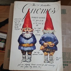 Gnomes, Forest Gnome, Text by Wil Huygen by Rien Poortvliet 1976. Pre-Owned