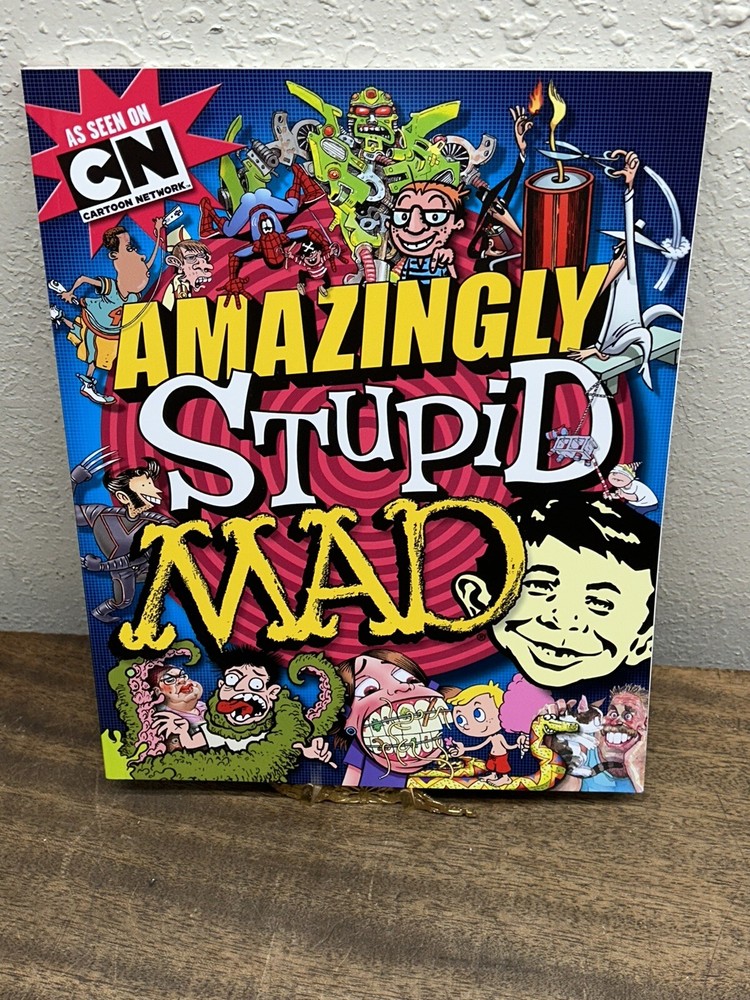 Amazingly Stupid MAD Expanded Edition – Hardcover – VERY GOOD~9.4 ~2012
