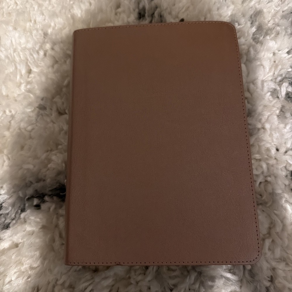 CSB She Reads Truth Bible, Rose Gold LeatherTouch – Imitation Leather – GOOD