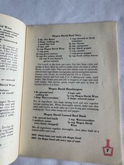 Vintage Mogen David Wine Booklet Promotional Recipes, Cookbook 42 Pages 5×7