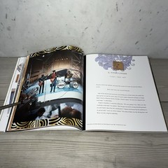 The Ultimate Illustrated History Clapton! By Chris Welch, 2011