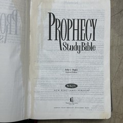 Holy Bible John Hagee Prophecy Study Bible NKJV Black Leather 1997