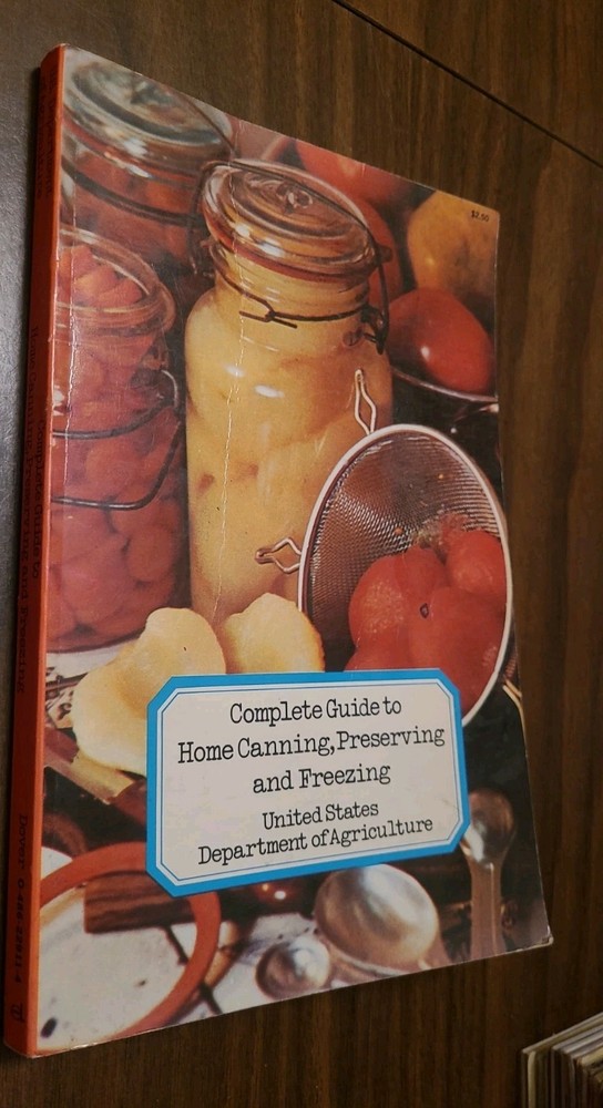 Complete Guide to Home Canning, Preserving and Freezing by USD (1973, Paperback
