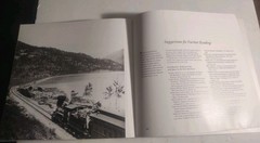 Railroad Signatures Across the Pacific Northwest by Carlos A Schwantes Paperback