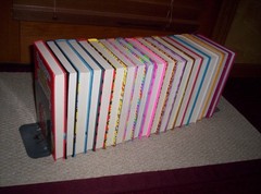 LOT of 19 Rachel Renee Russell 1-15 + OMG DORK DIARIES + 1-2-3 MAX CRUMBLEY-HCs