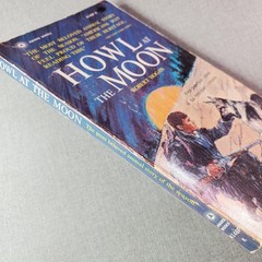 Howl at the Moon Robert Hogan 1953 First Paperback Edition Animal Story Award
