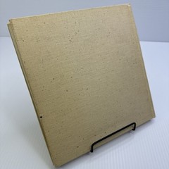 Library Displays Their Purpose Construction and Use Mona Garvey 1969 ExLib HC