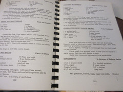 Vtg 1988 Turon Centennial Kansas KS Cookbook 212 Pages