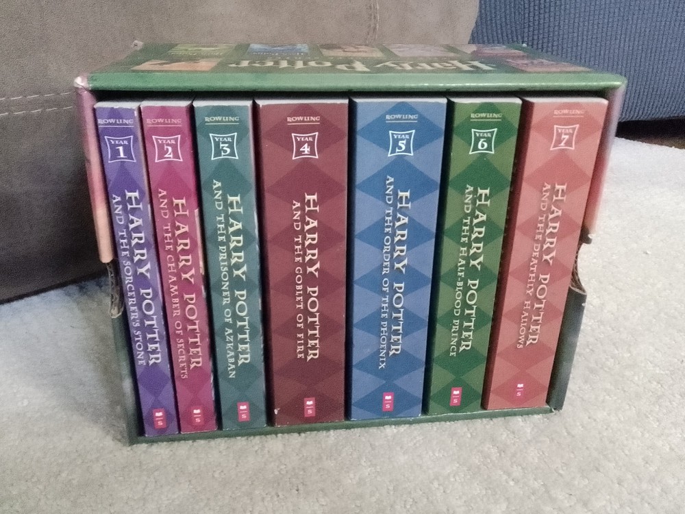 Harry Potter Paperback Boxset #1-7 by J. K. Rowling
