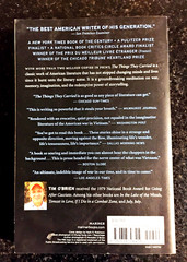 THE THINGS THEY CARRIED by TIM O’BRIEN – SIGNED! – PAPERBACK EDITION