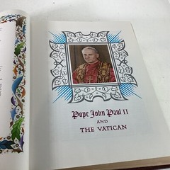 The New American Bible Catholic Parish Edition (11.5″ x 8.5″) 1994 Very Good