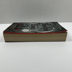 Shadow And Bone Leigh Bardugo YA Fantasy Square Fish Paperback Special Ed Book