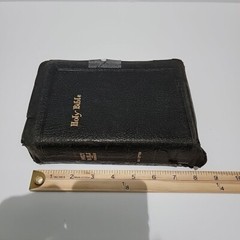 HOLY BIBLE National Bible Press Pronouncing Red Letter National