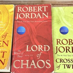 Lot of 5 Robert Jordan / Wheel of Time Fantasy Book Lot (Mixed titles)