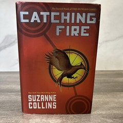 The Hunger Games Ser: Catching Fire (Hardcover 2009 Book Two) by Suzanne Collins