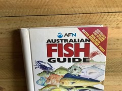 AUSTRALIA FISHING FISH GUIDE AFN BOOK WATER RESISTANT PAGES