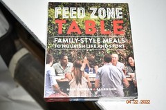 Feed Zone Table: Family-Style Meals to Nourish Life and Sport (T… by Allen Lim