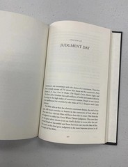 The End: A Complete Overview of Bible Prophecy & the End of Days – Hitchcock, M