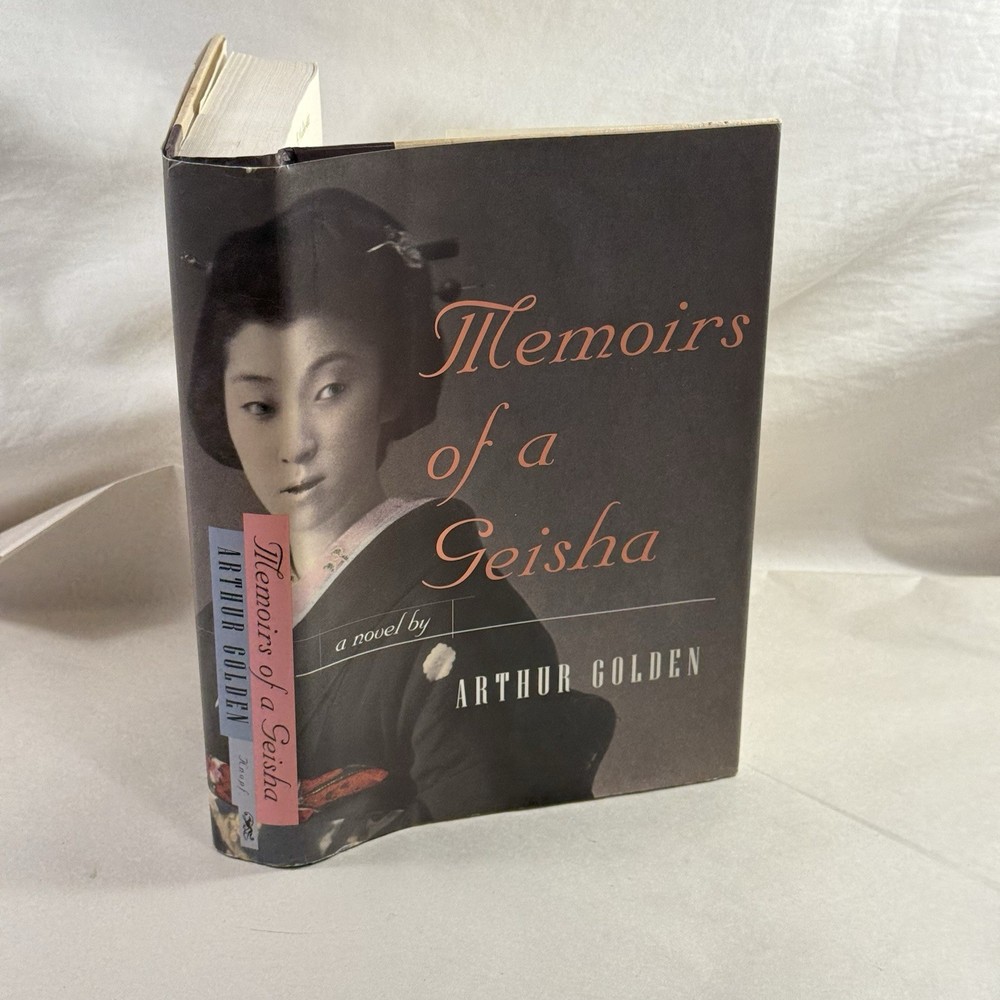 MEMOIRS OF A GEISHA by Arthur Golden 1997 *1st Edition 1st Printing 1st State DJ