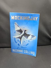 Mockingjay (Hunger Games, Book Three) by Suzanne Collins (2014, Trade Paperback)