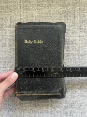 National Bible Press Holy Bible ☆ Old And New Testament Pronouncing Red Letter