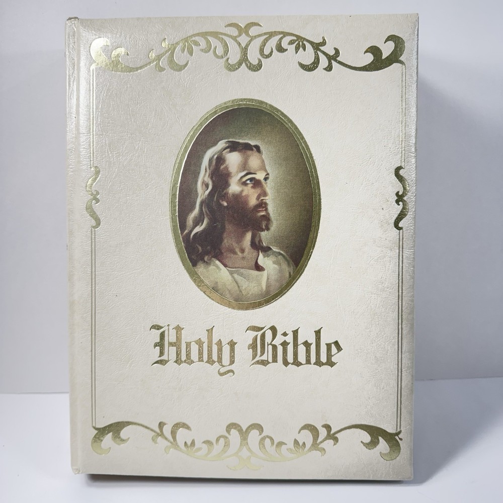 Holy Bible King James Family Keepsake Edition Red Letter Regency 1978 11.5”X8.5”