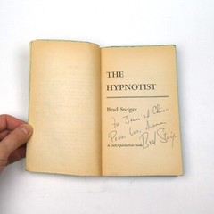 THE HYPNOTIST Signed by BRAD STEIGER Cult Leader Mind Control Covert Hypnosis